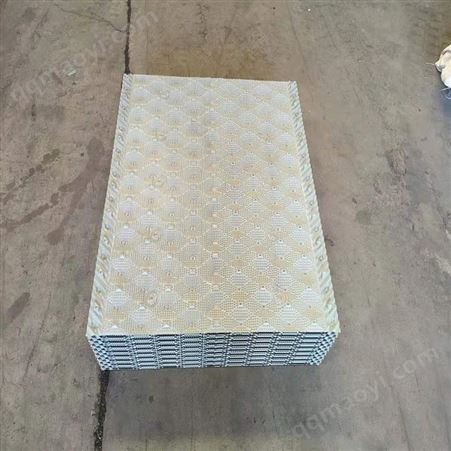 齊全忻州數(shù)據(jù)中心冷卻塔橫流填料廠家供應(yīng)       使用壽命長   恒冷